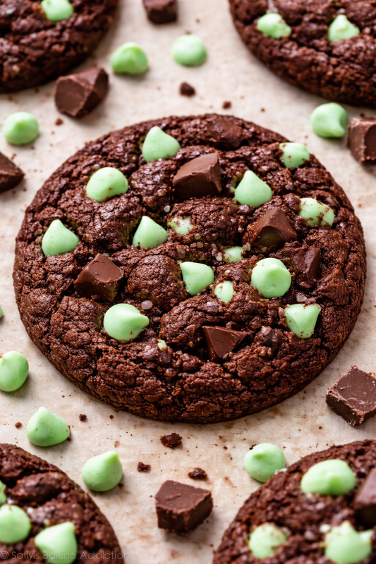 🍀 St. Patrick’s Cookie Box